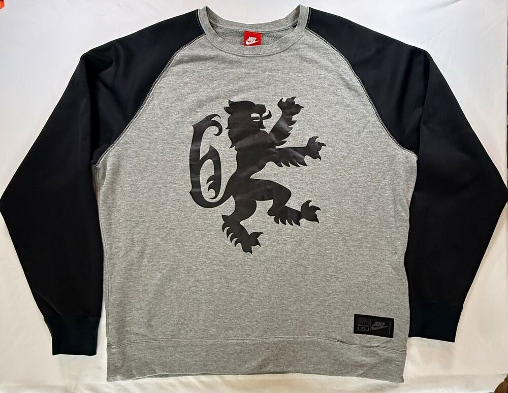 Nike LeBron James LBJ Men’s XL Fleece Crewneck Sweatshirt Gray/Black Colorblock